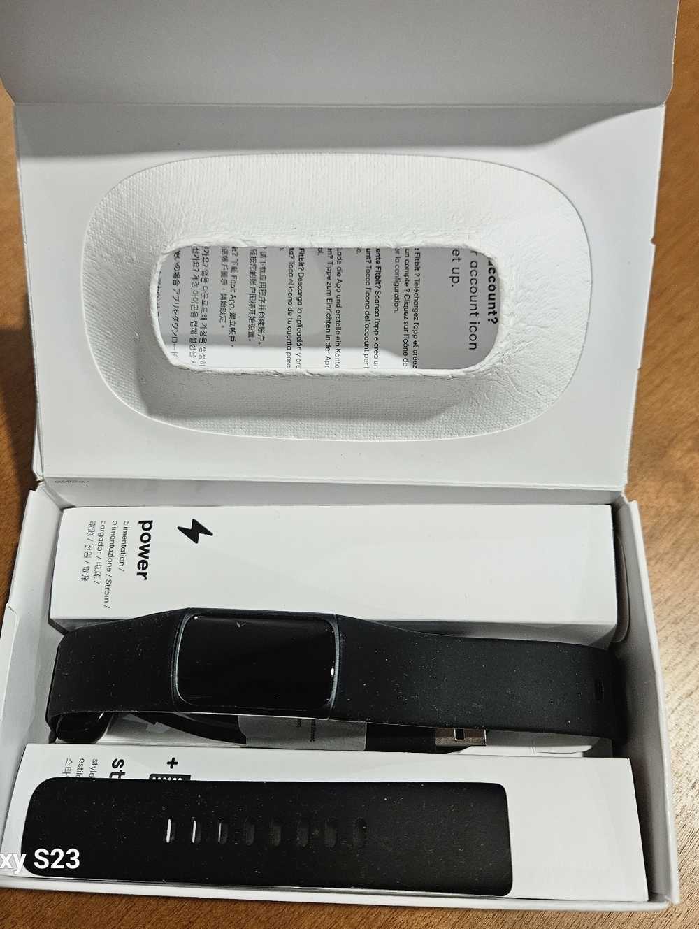 Fitbit Charge 5 Advanced Fitness Health Tracker In Black - Picture 2 of 11